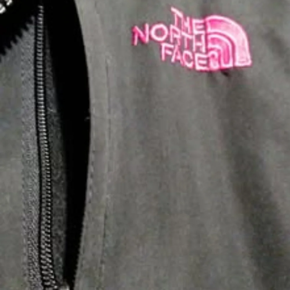 The North Face Black Jacket - Picture 4 of 4